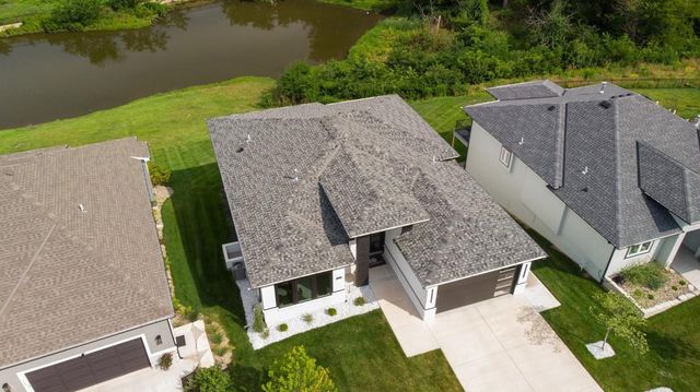 7130 Westgate Street, Shawnee, KS 66216