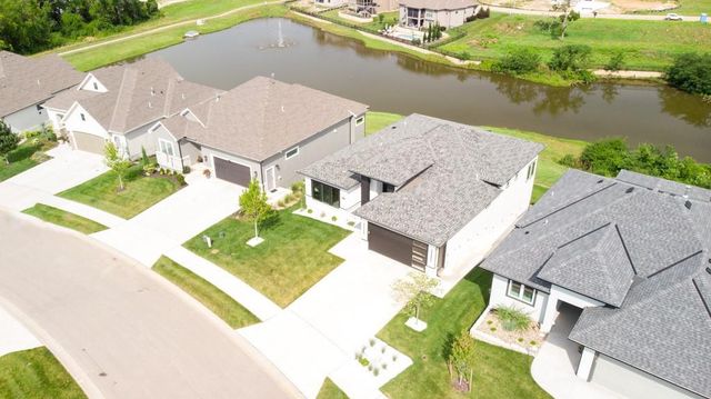 7130 Westgate Street, Shawnee, KS 66216