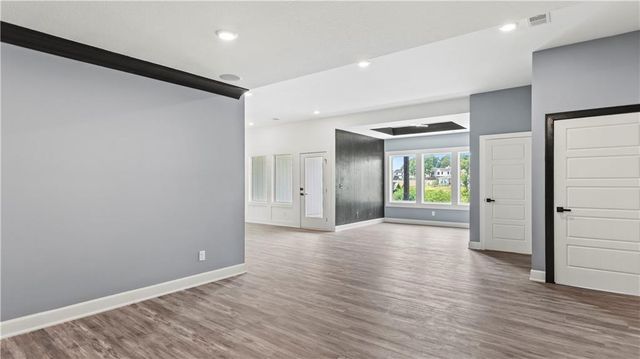 7130 Westgate Street, Shawnee, KS 66216