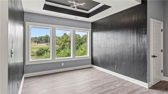 7130 Westgate Street, Shawnee, KS 66216