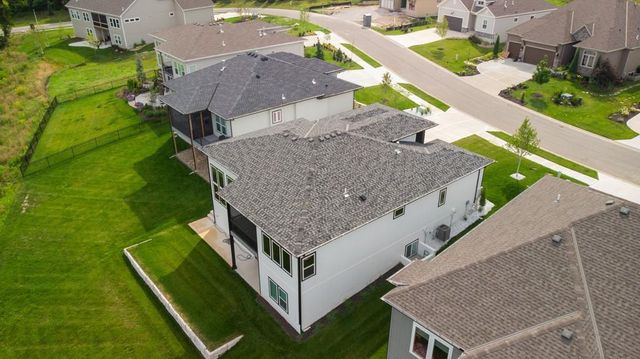 7130 Westgate Street, Shawnee, KS 66216