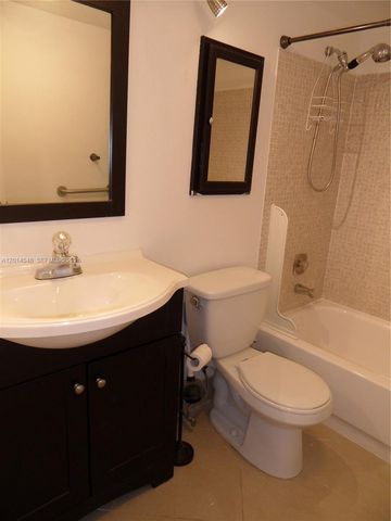 70 Prescott D 70, Deerfield Beach, FL 33442