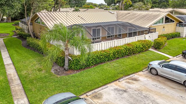 5796 Golden Eagle Circle, Palm Beach Gardens, FL 33418