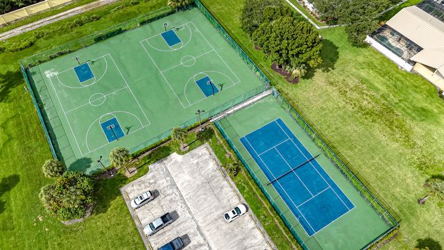 5796 Golden Eagle Circle, Palm Beach Gardens, FL 33418