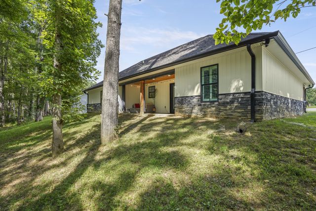 107 Lee Court, Gainesboro, TN 38562