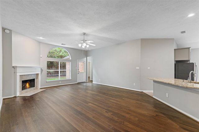 66 Bryce Branch Circle, Spring, TX 77382