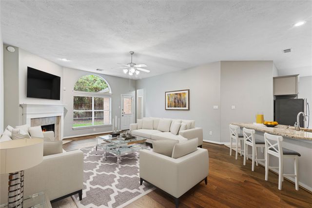 66 Bryce Branch Circle, Spring, TX 77382