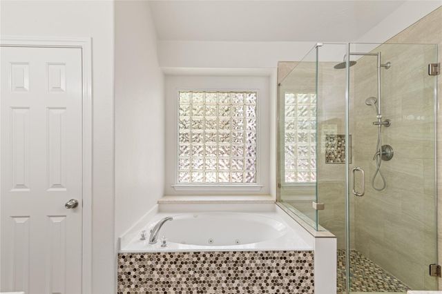 66 Bryce Branch Circle, Spring, TX 77382