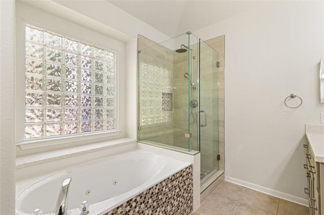 66 Bryce Branch Circle, Spring, TX 77382