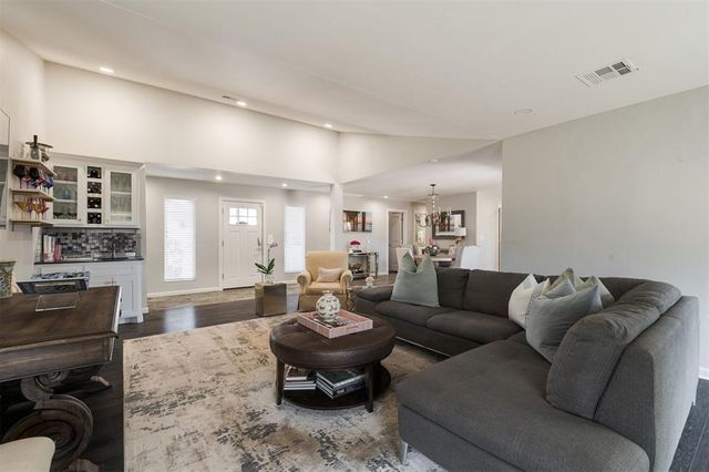 13508 Pinehurst Road, Oklahoma City, OK 73120