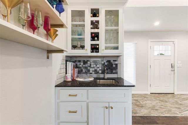 13508 Pinehurst Road, Oklahoma City, OK 73120