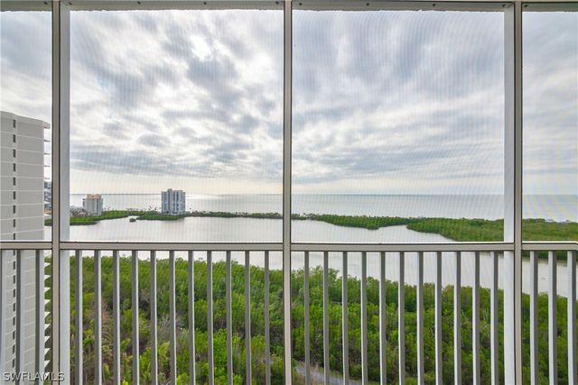 5550 Heron Point DR 1804, Naples, FL 34108