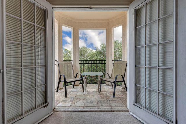 6131 Stoney Brook Drive, Houston, TX 77036