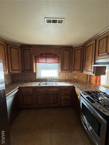 11013 State Highway 164, Arbyrd, MO 63821