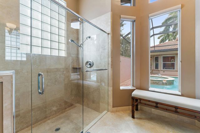 200 Montant Drive, Palm Beach Gardens, FL 33410