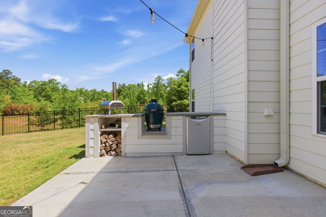 163 Senoia Oaks Way, Senoia, GA 30276