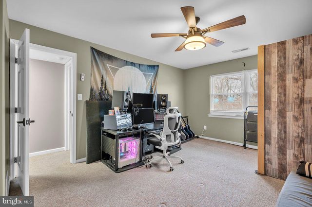 702 WINDING WAY, Westville, NJ 08093