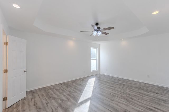 335 MARSHALL CV, Halls, TN 38040