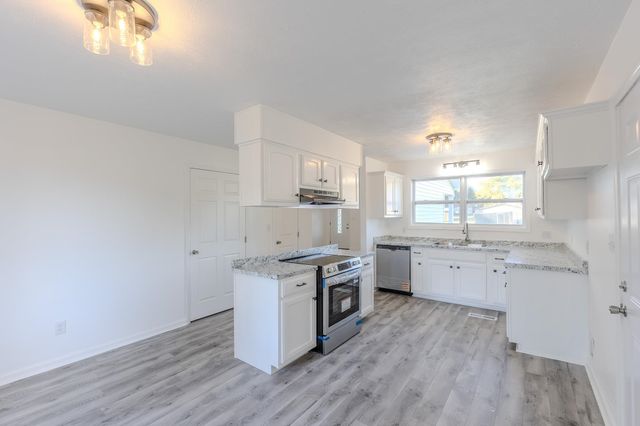 335 MARSHALL CV, Halls, TN 38040