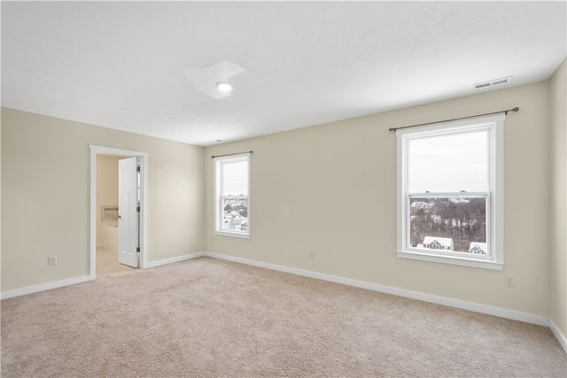 111 Foxhound Dr, Jefferson Hills, PA 15236