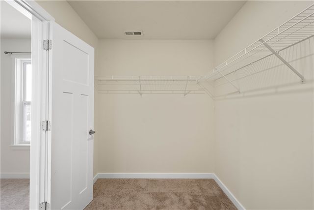 111 Foxhound Dr, Jefferson Hills, PA 15236