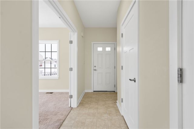 111 Foxhound Dr, Jefferson Hills, PA 15236