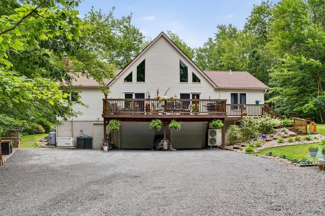 189 School House Road, Middletown, NY 10940