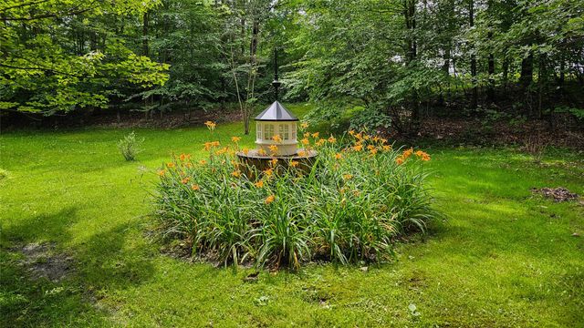 189 School House Road, Middletown, NY 10940