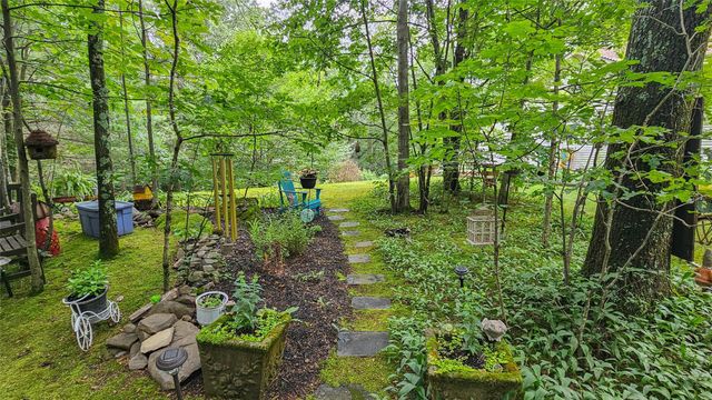 189 School House Road, Middletown, NY 10940