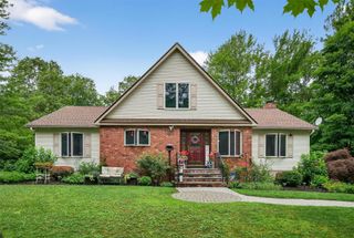 189 School House Road, Middletown, NY 10940