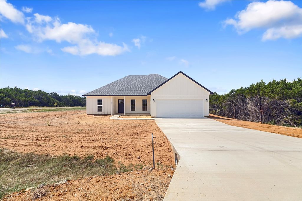 103 Hill Shadow Lane, Whitney, TX 76692