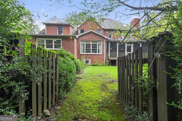 118 Ashford Park, Macon, GA 31210