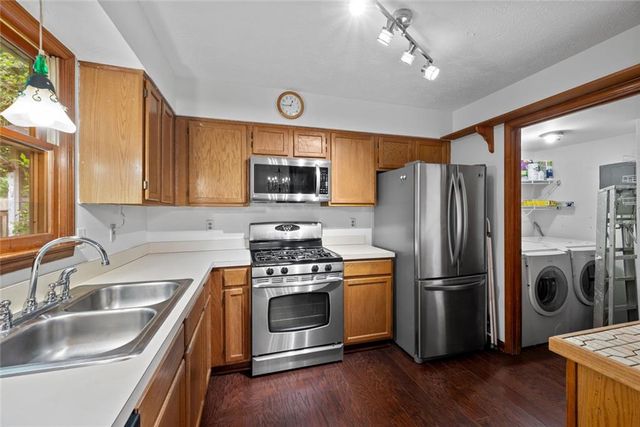 568 Stratford Green, Avondale Estates, GA 30002