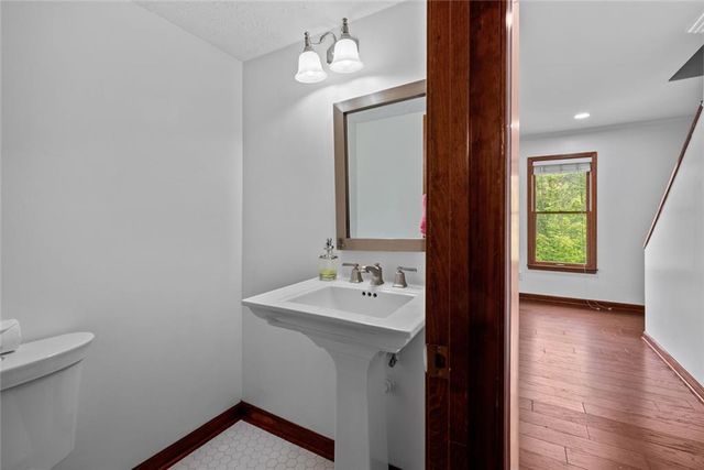 568 Stratford Green, Avondale Estates, GA 30002