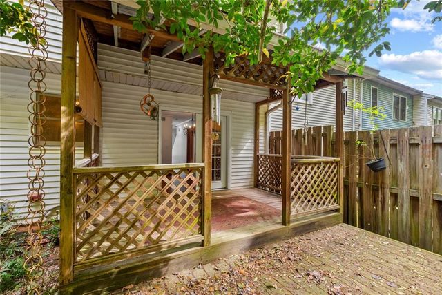 568 Stratford Green, Avondale Estates, GA 30002