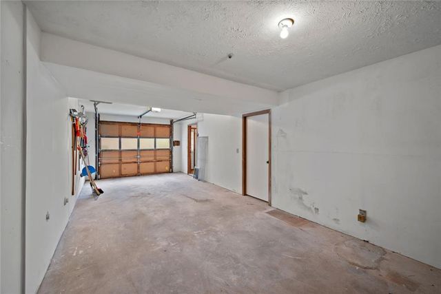 568 Stratford Green, Avondale Estates, GA 30002