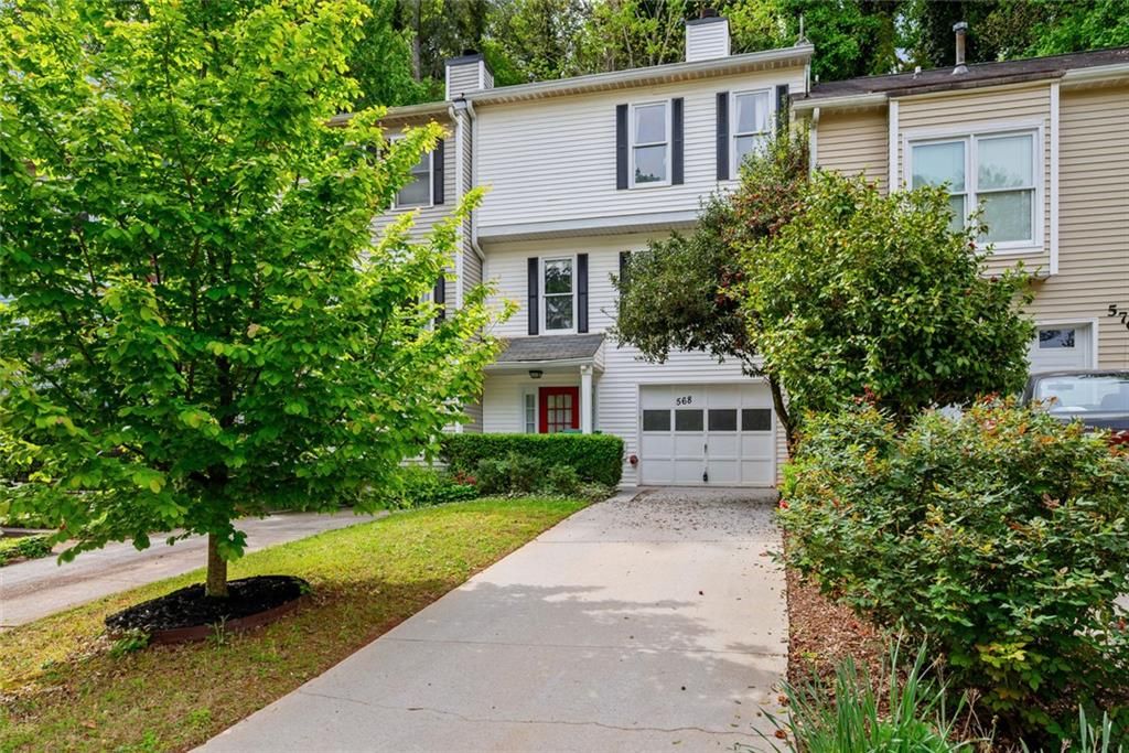 568 Stratford Green, Avondale Estates, GA 30002
