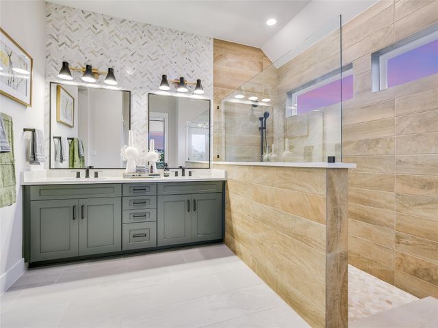 201 Retha DR, Dripping Springs, TX 78620