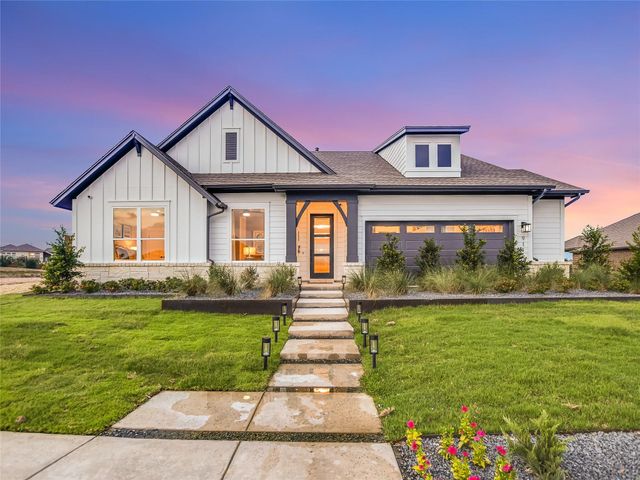 201 Retha DR, Dripping Springs, TX 78620