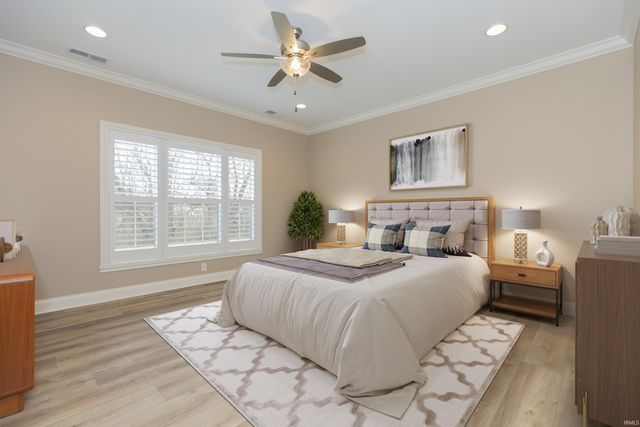 7186 Ironwood Circle, Newburgh, IN 47630