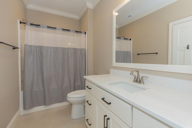 7186 Ironwood Circle, Newburgh, IN 47630