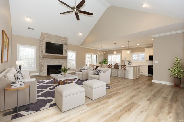 7186 Ironwood Circle, Newburgh, IN 47630