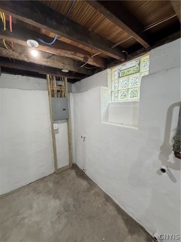 104 Elmhurst Avenue, Syracuse, NY 13207