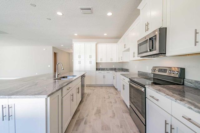 4732 S WALLCRAFT DRIVE, Tampa, FL 33611