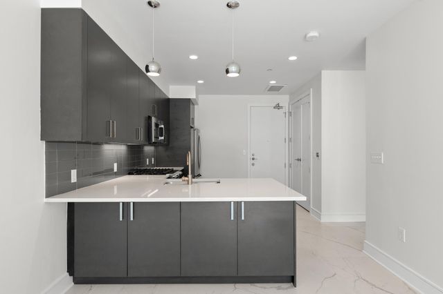 222 West Ave 1007, Austin, TX 78701