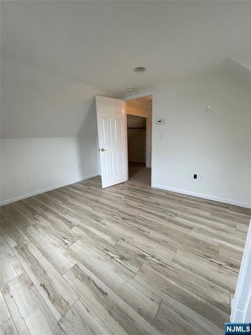 70 Suters Lane, Wayne, NJ 07470