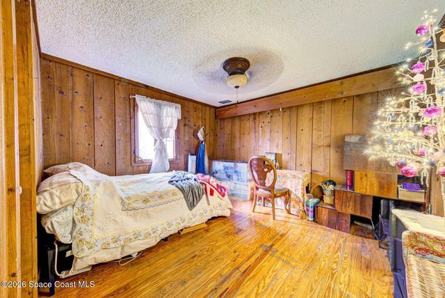 506 Nogales Avenue NE, Palm Bay, FL 32907