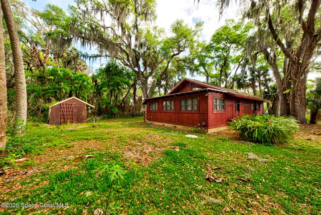 506 Nogales Avenue NE, Palm Bay, FL 32907