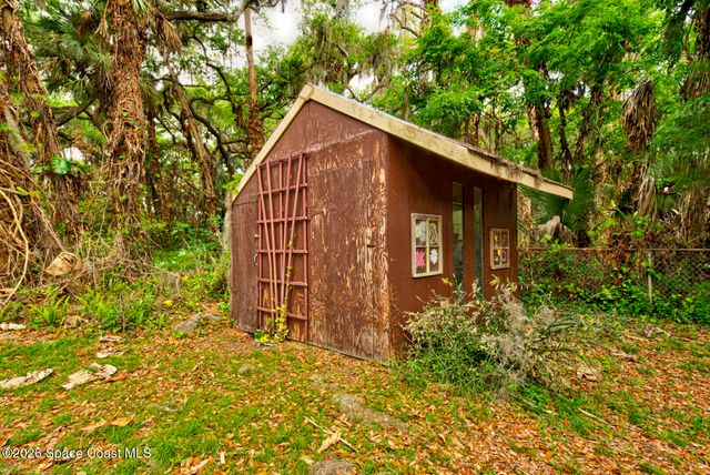 506 Nogales Avenue NE, Palm Bay, FL 32907