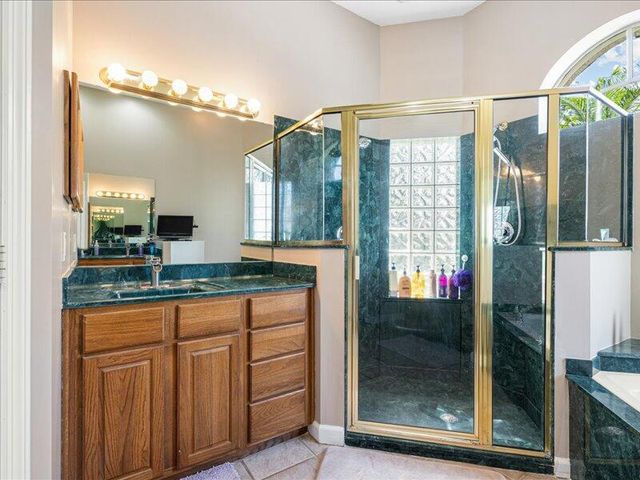 6575 NW Pomona Court, Port St. Lucie, Port St Lucie, FL 34983